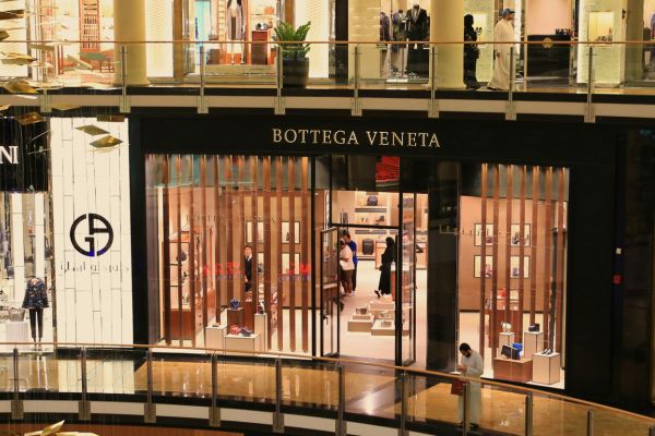 Luxury retail branding in exclusive shopping centre