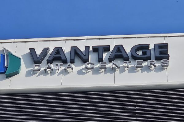 A cross-continent sign rollout for a global provider of digital data management centres.